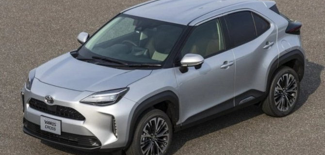 В интернете появились фотографии серийного Toyota Yaris Cross