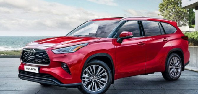 Новый Toyota Highlander доступен для заказа в России: цены и комплектации