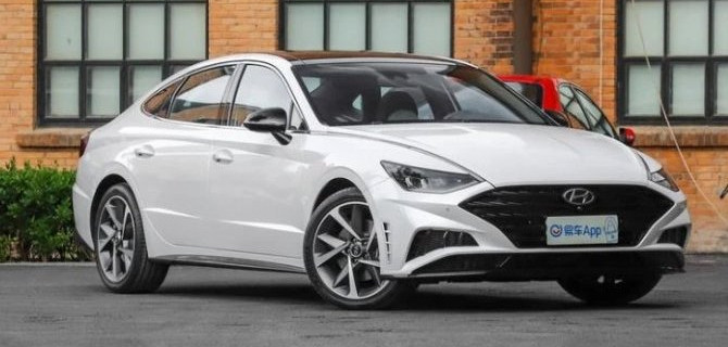 Новая Hyundai Sonata получила дополнительное оснащение