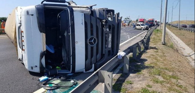 7-летний ребенок пострадал в ДТП с фурой в Воронежской области