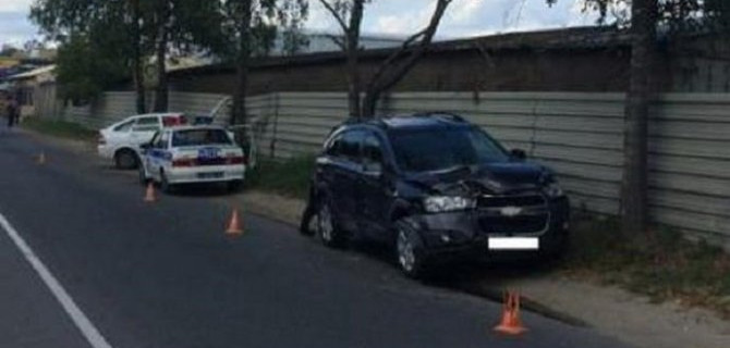 82-летний водитель серьезно пострадал в ДТП в Брянске