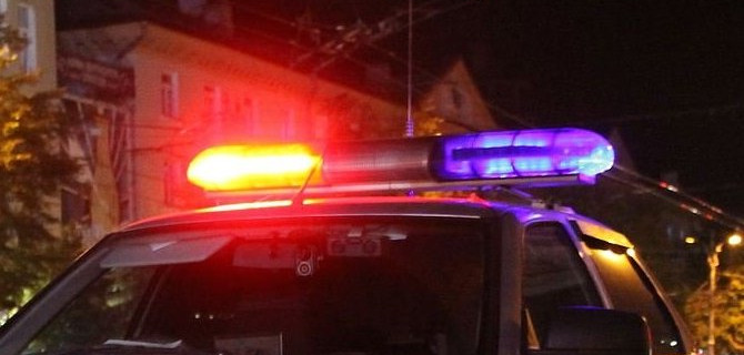 На Невском в Петербурге автомобиль сбил мотоцикл