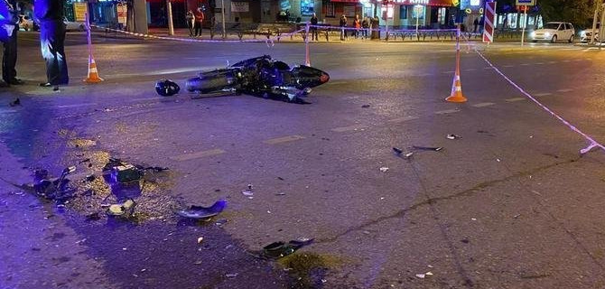 Мотоциклист погиб в ДТП в центре Тюмени