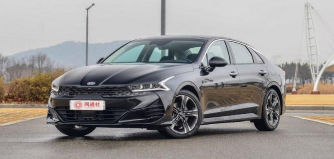 Продажи удлинённого седана KIA K5 начнутся в сентябре