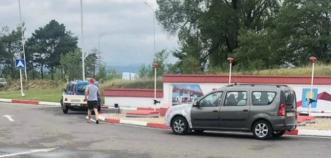 Продолжаются испытания Lada Largus FL