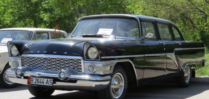 ГАЗ продлил права на товарный знак «Чайка»