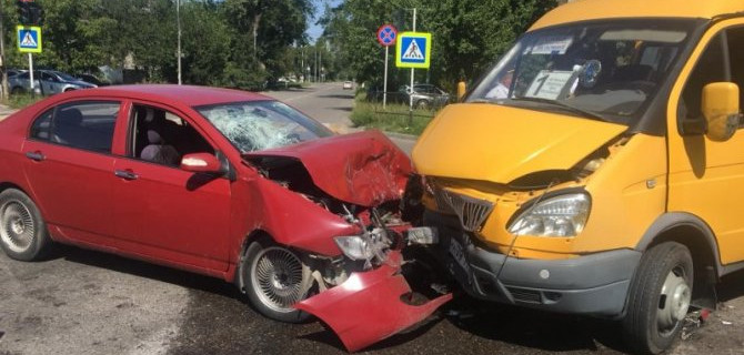 6-летняя девочка пострадала в ДТП с маршруткой в Георгиевске