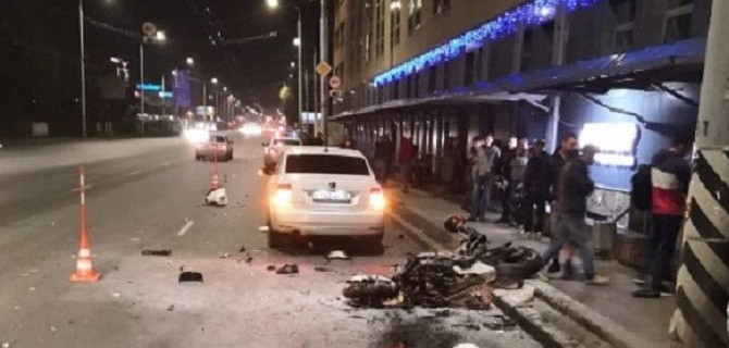 В Омске в ДТП погиб мотоциклист