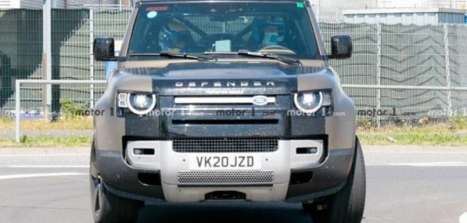 На «Нюрбургринге» появился Land Rover Defender V8