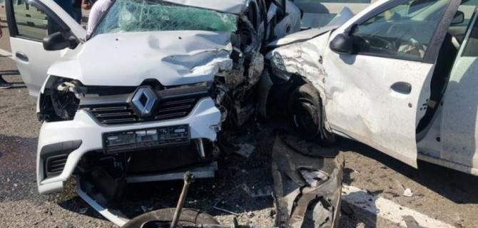 В массовом ДТП в Сочи погиб человек