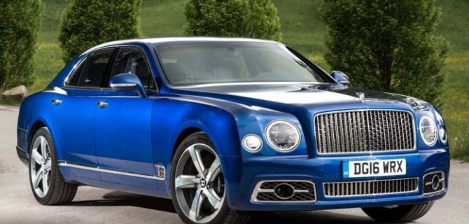 Снизились продажи люксовых машин с пробегом