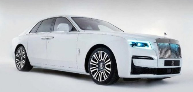 Представлен новый Rolls-Royce Ghost
