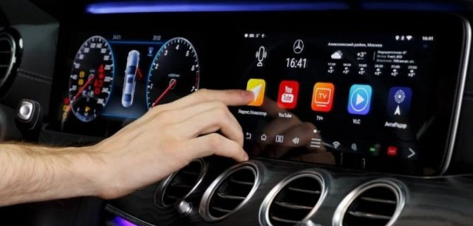 Тачскрины «мультимедиек» оказались грязнее туалетов