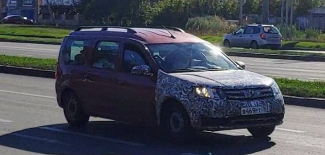 Lada Largus FL: удалось заглянуть в салон