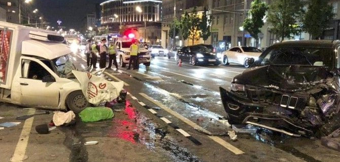 Михаила Ефремова увезли из зала суда в СИЗО - он получил 8 лет колонии