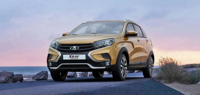 Продажи Lada Xray снизились до критического уровня