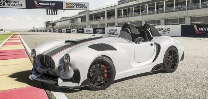 В ОАЭ представлен эксклюзивный спорткар в ретро-стиле