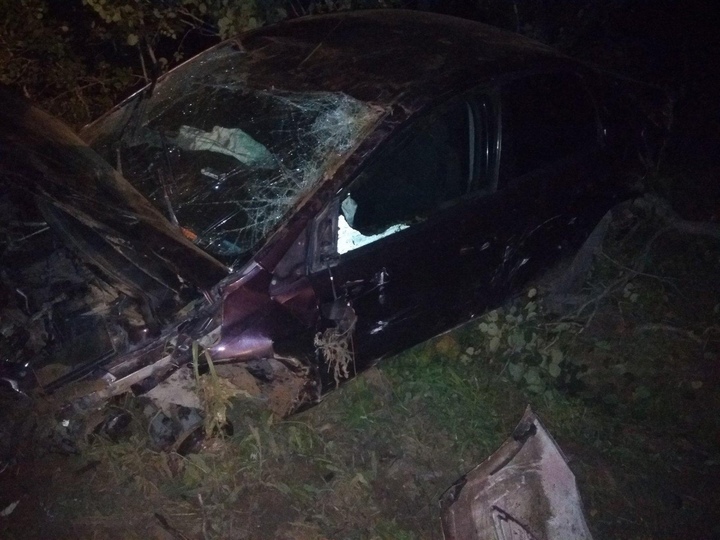 19-летняя водитель и ее пассажир погибли в ДТП в Челябинской области (3)
