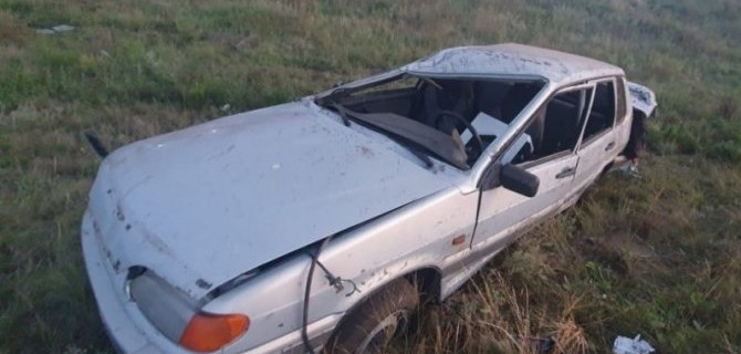 19-летняя девушка погибла при опрокидывании машины в Челябинской области