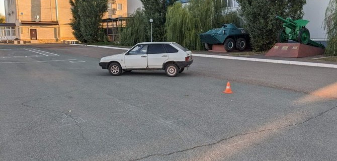 Подросток погиб в ДТП в Оренбургском районе, упав с капота