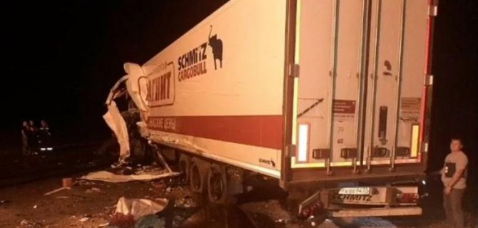 В ДТП с грузовиком в Краснодарском крае погиб человек