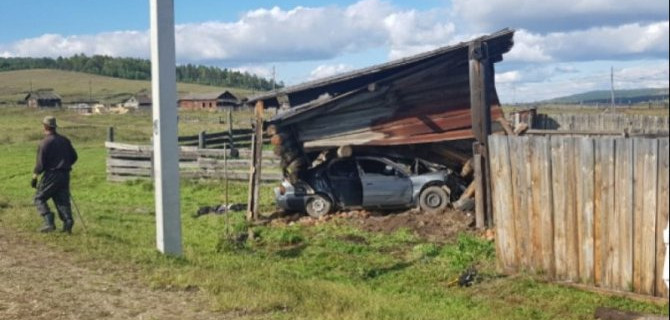 Подростки попали в смертельное ДТП в Ольхонском районе Иркутской области