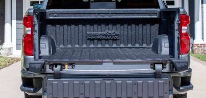 Пикап Chevrolet Silverado оснастят многофункциональным задним бортом