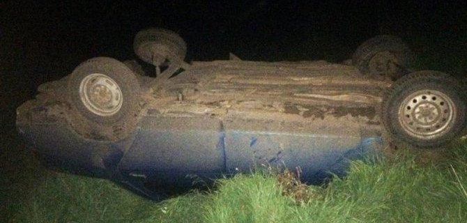 Молодой водитель погиб при опрокидывании ВАЗа в Башкирии