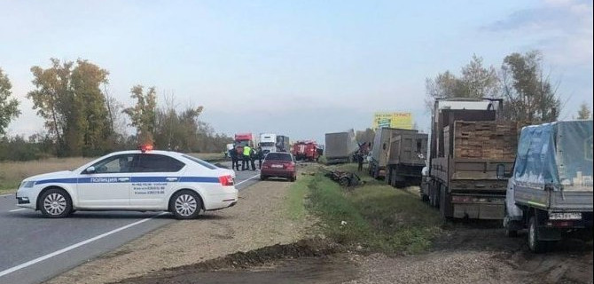 Пять человек погибли в ДТП в Иркутской области