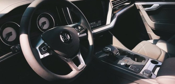 Volkswagen Touareg с выгодой до 655 000 рублей