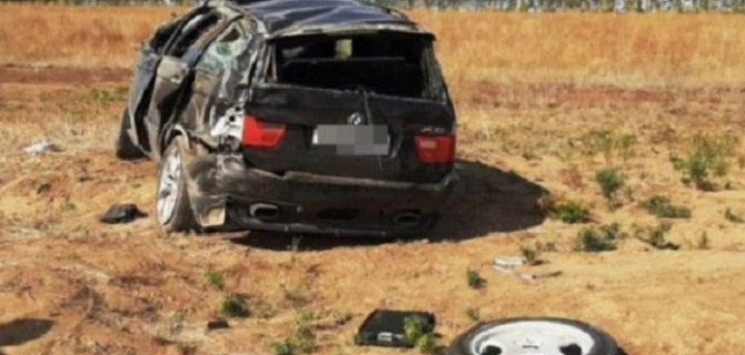 Пассажирка погибла при опрокидывании машины в Волгоградской области