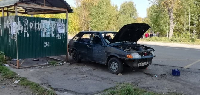 В Ивановской области автомобиль сбил на переходе женщину с ребенком