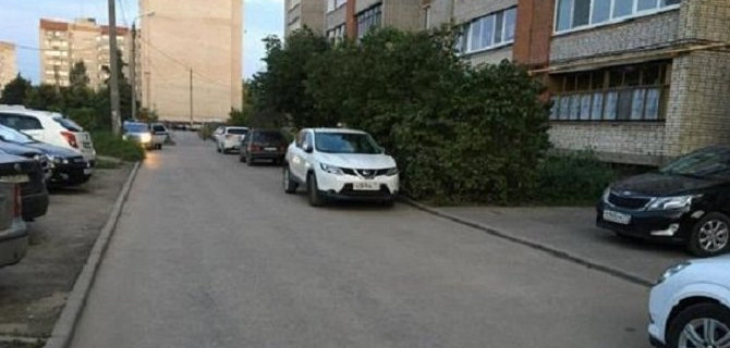 В Алексине иномарка сбила 7-летнюю девочку