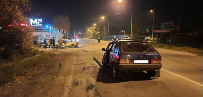 Четыре человека пострадали в массовом ДТП в Нижнем Тагиле