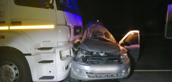 Два человека погибли в ДТП с грузовиком под Сызранью