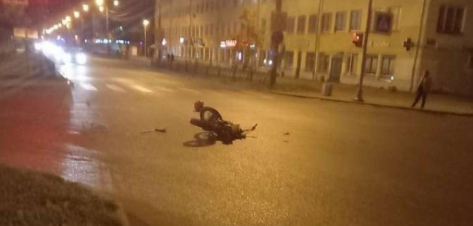 Подросток на мопеде пострадал в ДТП в Волхове