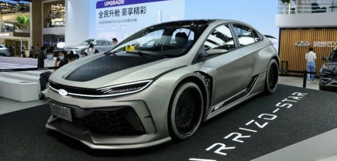 Фирма Chery представила прототип экстравагантного седана