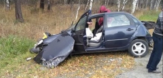 Три человека пострадали в ДТП с фурой в Челябинской области