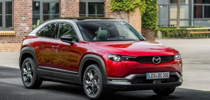 Начались продажи Mazda MX-30