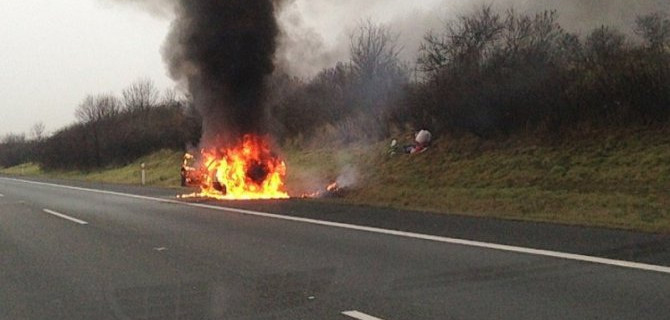 Под Воронежем после ДТП загорелся ВАЗ – водитель погиб