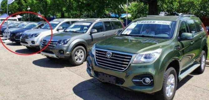 В КНДР замечен «перелицованный» хэтчбек Lada Xray