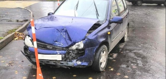 Двое детей пострадали в ДТП в Великом Новгороде