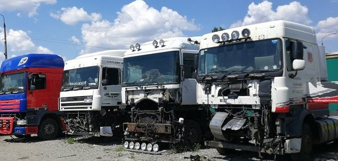 Преимущества покупки запчастей на разборках импортных грузовиков