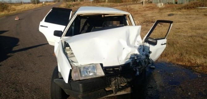 Водитель ВАЗа погиб в ДТП в Бобровском районе Воронежской области