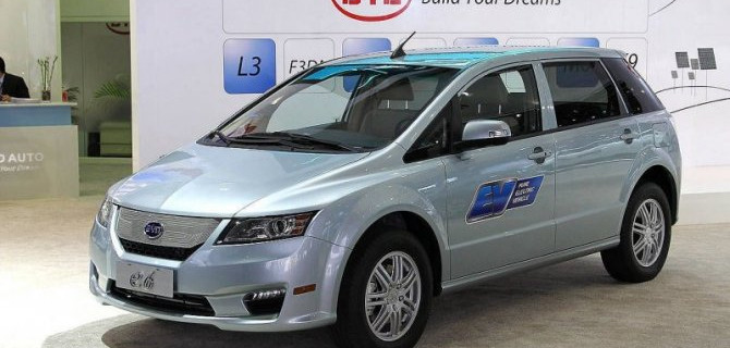 Выпуск электромобиля BYD e6 будет возобновлён