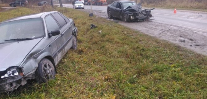 Под Калугой в ДТП погиб мужчина, пострадали женщина и младенец