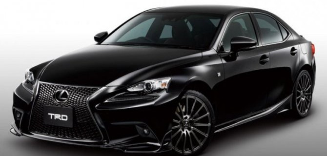 Новый Lexus IS получил сразу два тюнинг-набора