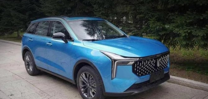 Новый кроссовер от FAW готовится к премьере