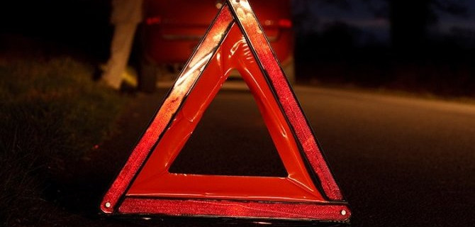 При опрокидывании автомобиля в Жирятинском районе Брянской области погиб человек