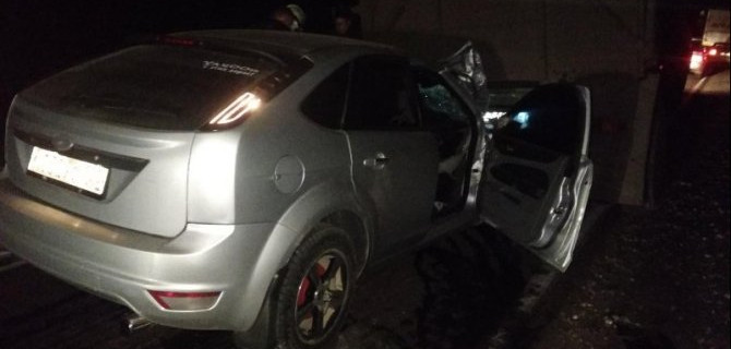 Под Орлом иномарка врезалась в грузовик – водитель погиб